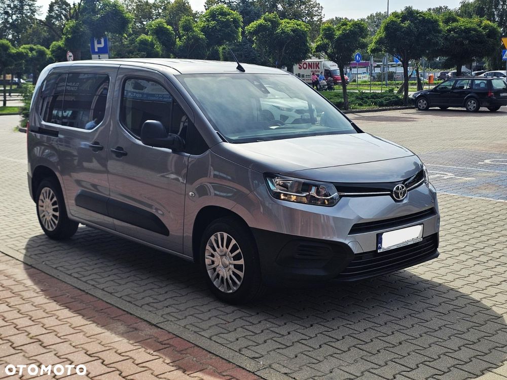 Toyota Proace City Verso 1.5 D-4D Family - 2
