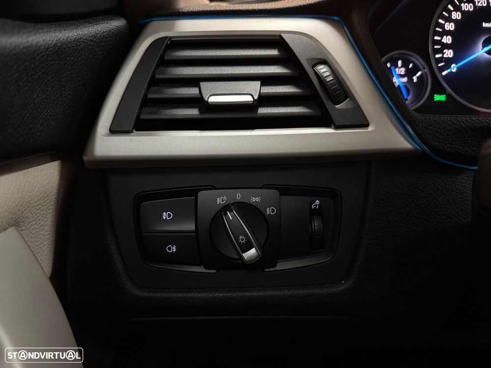 BMW 418 Gran Coupé d Line Sport - 38