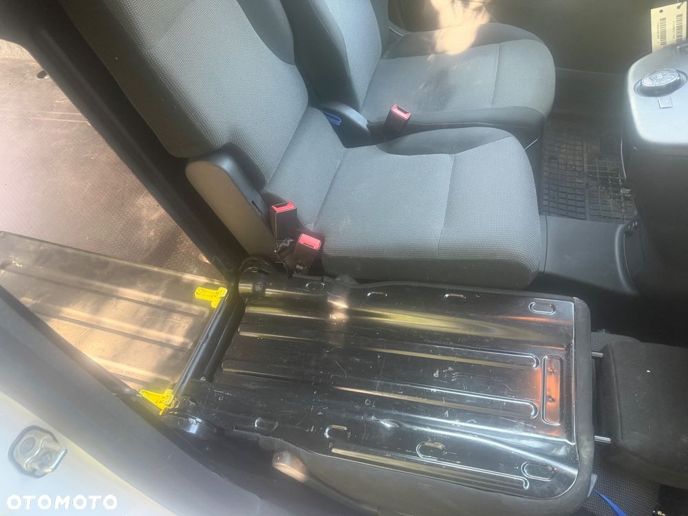 Fiat Doblo - 24