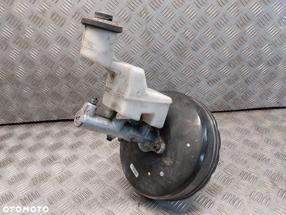 SERWO + POMPA HAMULCOWA TOYOTA COROLLA E12 LIFT 1.8 131010-11730 - 1