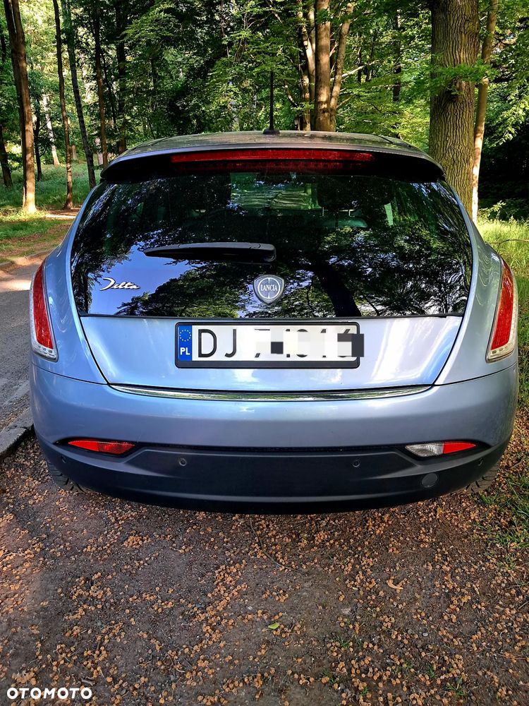 Lancia Delta 2.0 MJ Platino - 5