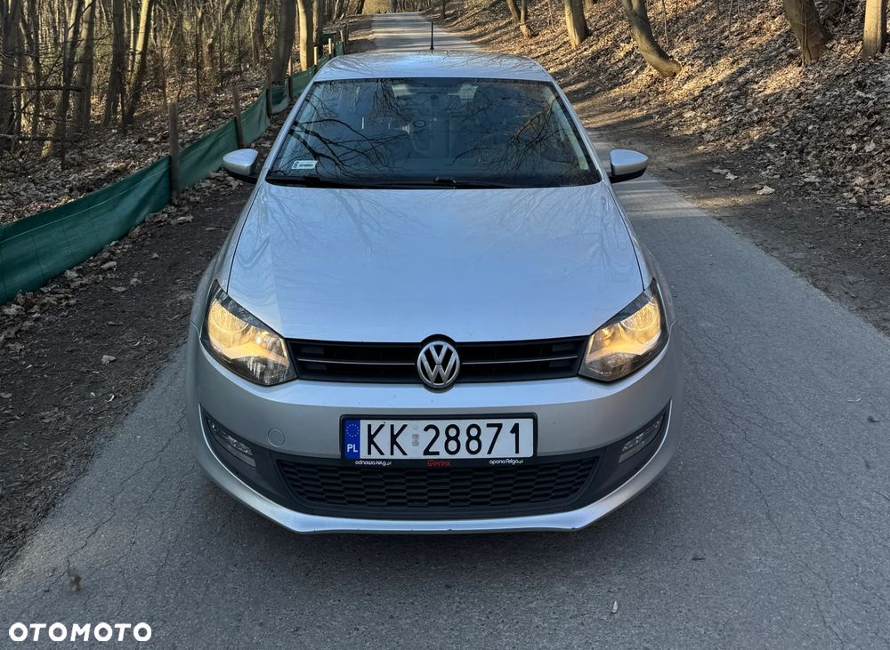 Volkswagen Polo 1.4 FSI Comfortline - 1
