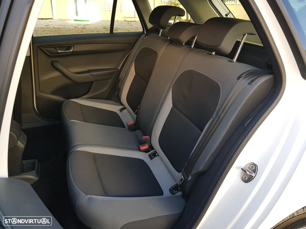 Skoda Fabia Break 1.0 Style - 27