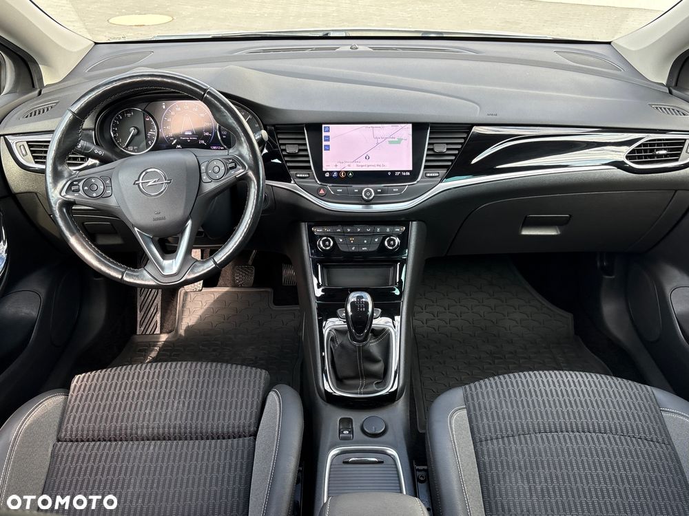 Opel Astra 1.2 T Edition S&S - 21