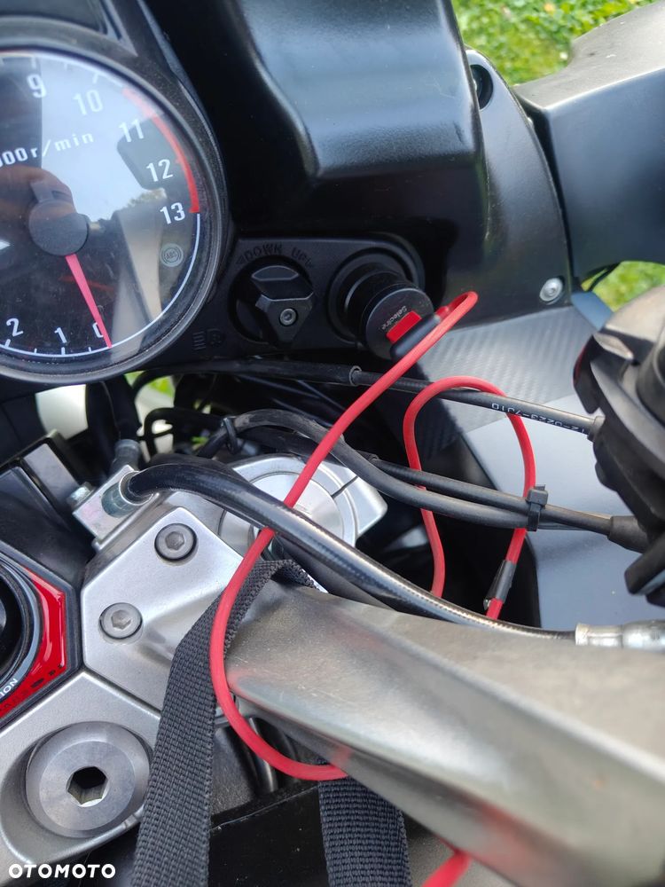Kawasaki GTR - 15
