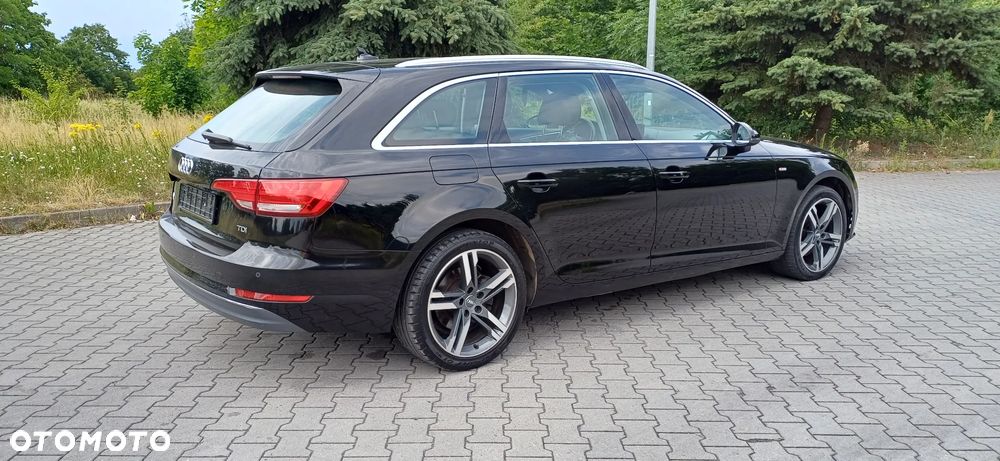 Audi A4 Avant 2.0 TDI Sport - 12