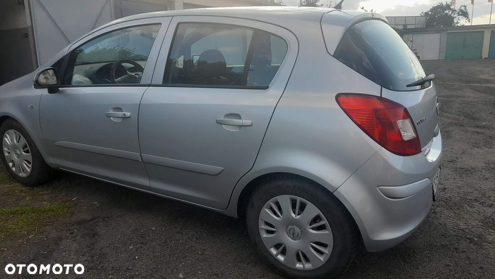 Opel Corsa - 5