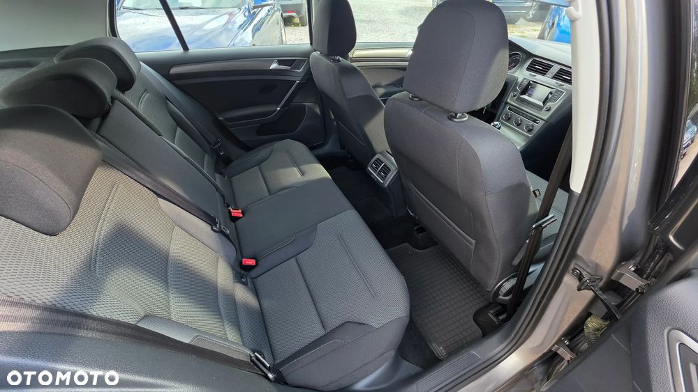 Volkswagen Golf 1.2 TSI Comfortline - 8