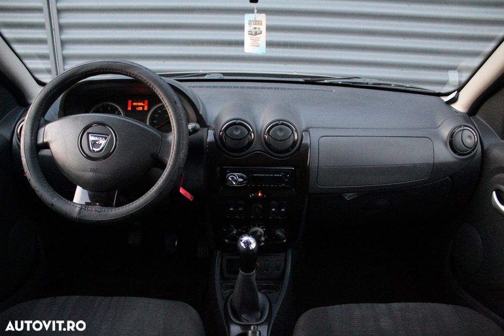Dacia Duster 1.6 4x2 Prestige - 10