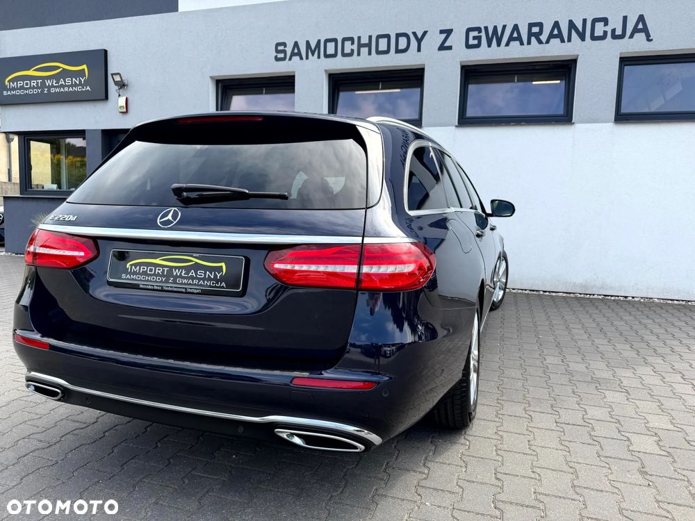 Mercedes-Benz Klasa E 220 d Business Edition 9G-TRONIC - 32