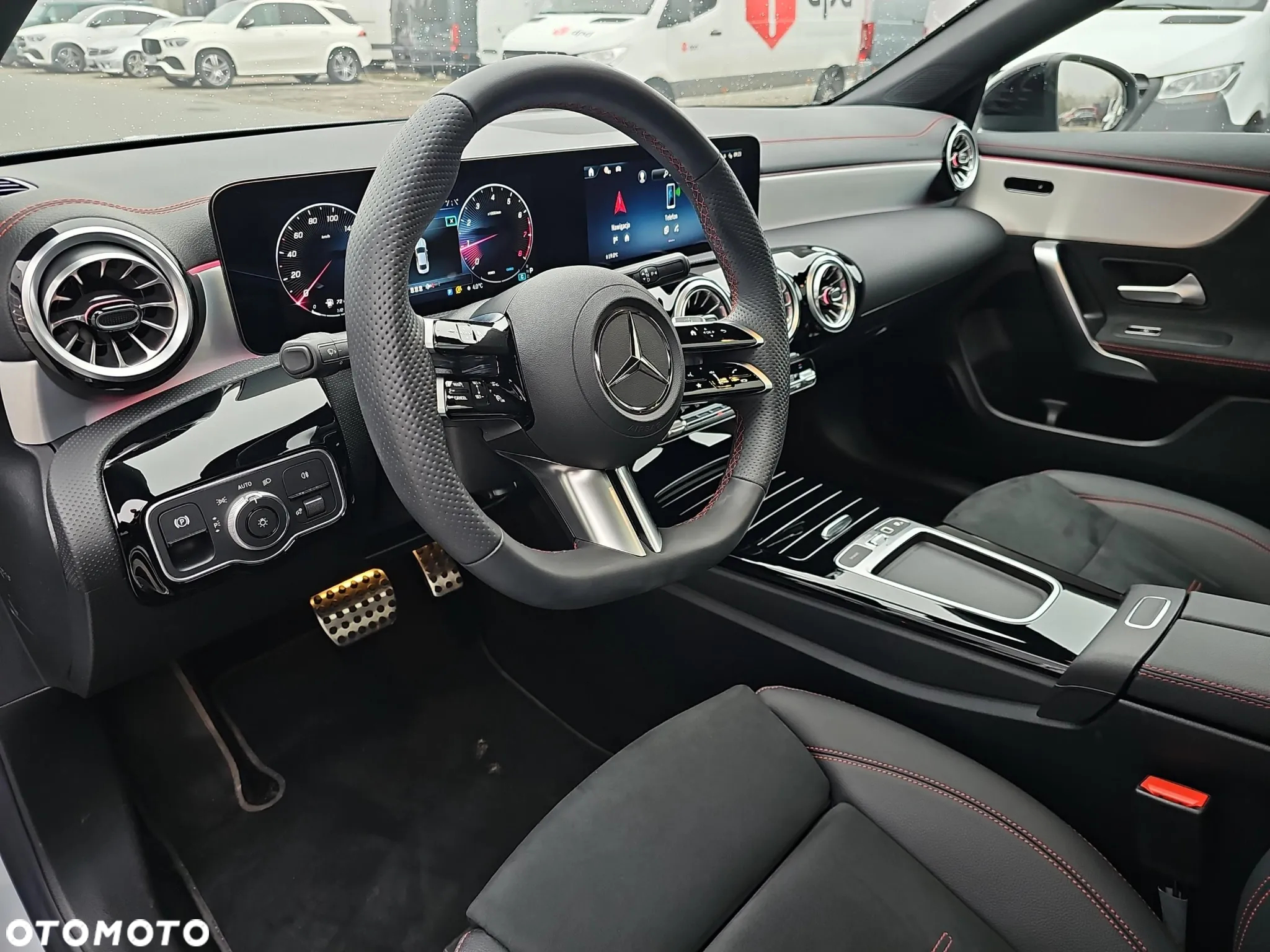 Mercedes-Benz CLA 200 7G-DCT AMG Line - 18