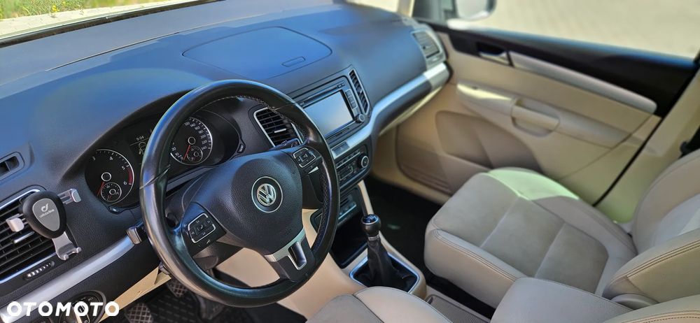 Volkswagen Sharan 2.0 TDI 4Motion BlueMotion Technology Comfortline - 9