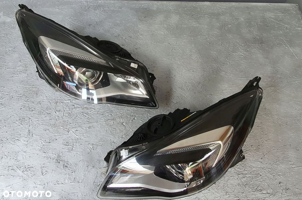 OPEL INSIGNIA LIFT LAMPA PRAWA / LEWA BIXENON - XENON - 1