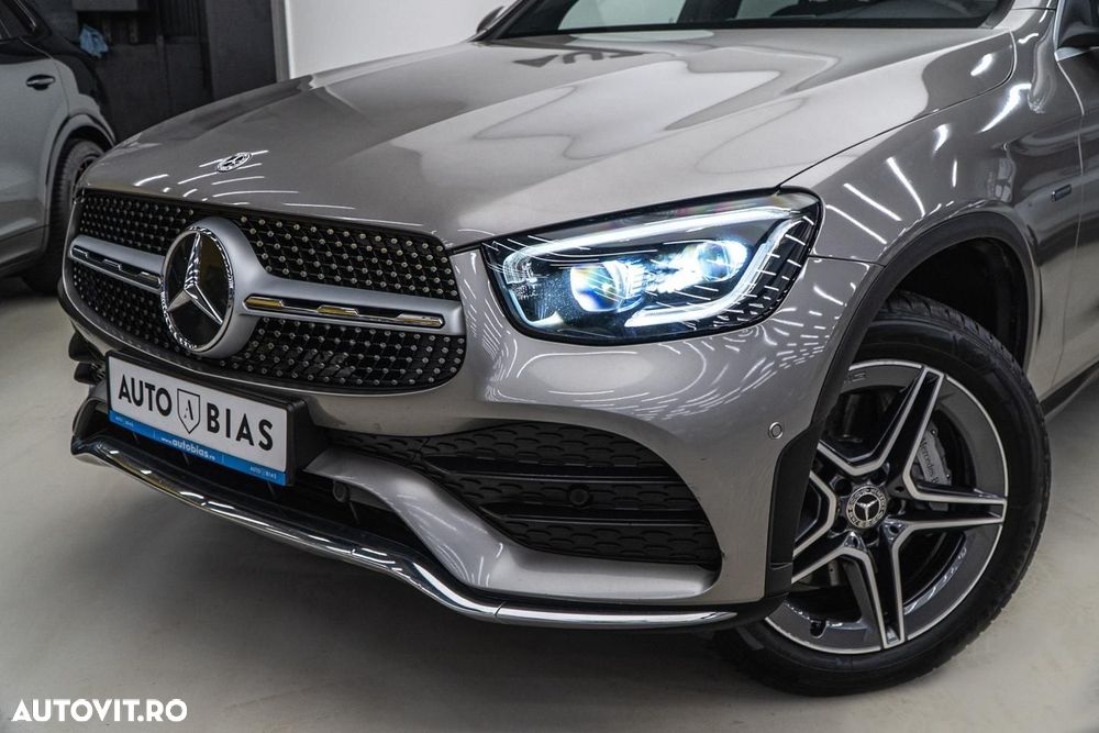 Mercedes-Benz GLC Coupe 300 de 4Matic 9G-TRONIC AMG Line Plus - 10