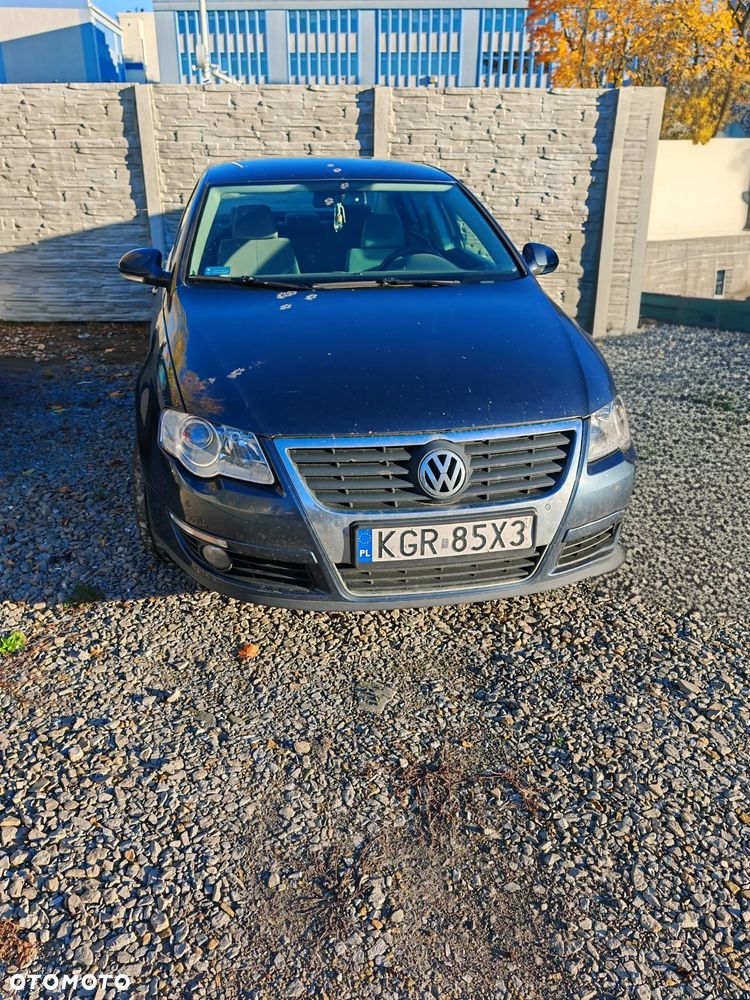 Volkswagen Passat - 20