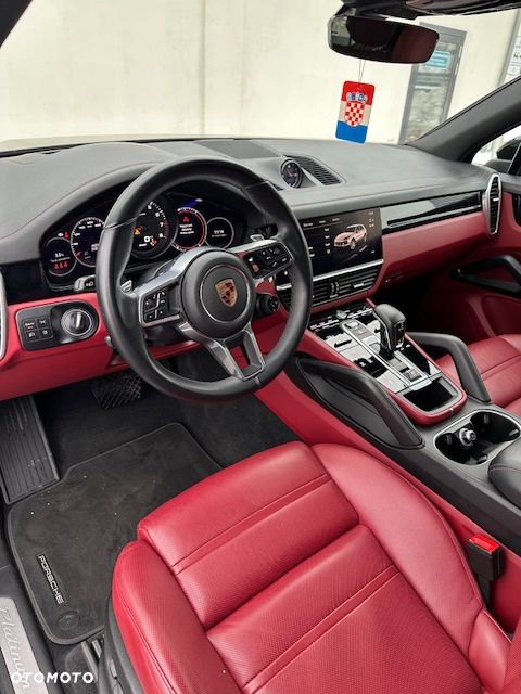 Porsche Cayenne Platinum Edition - 13