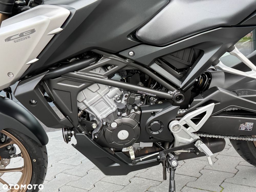 Honda CB - 33