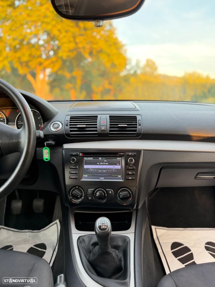 BMW 118 - 15