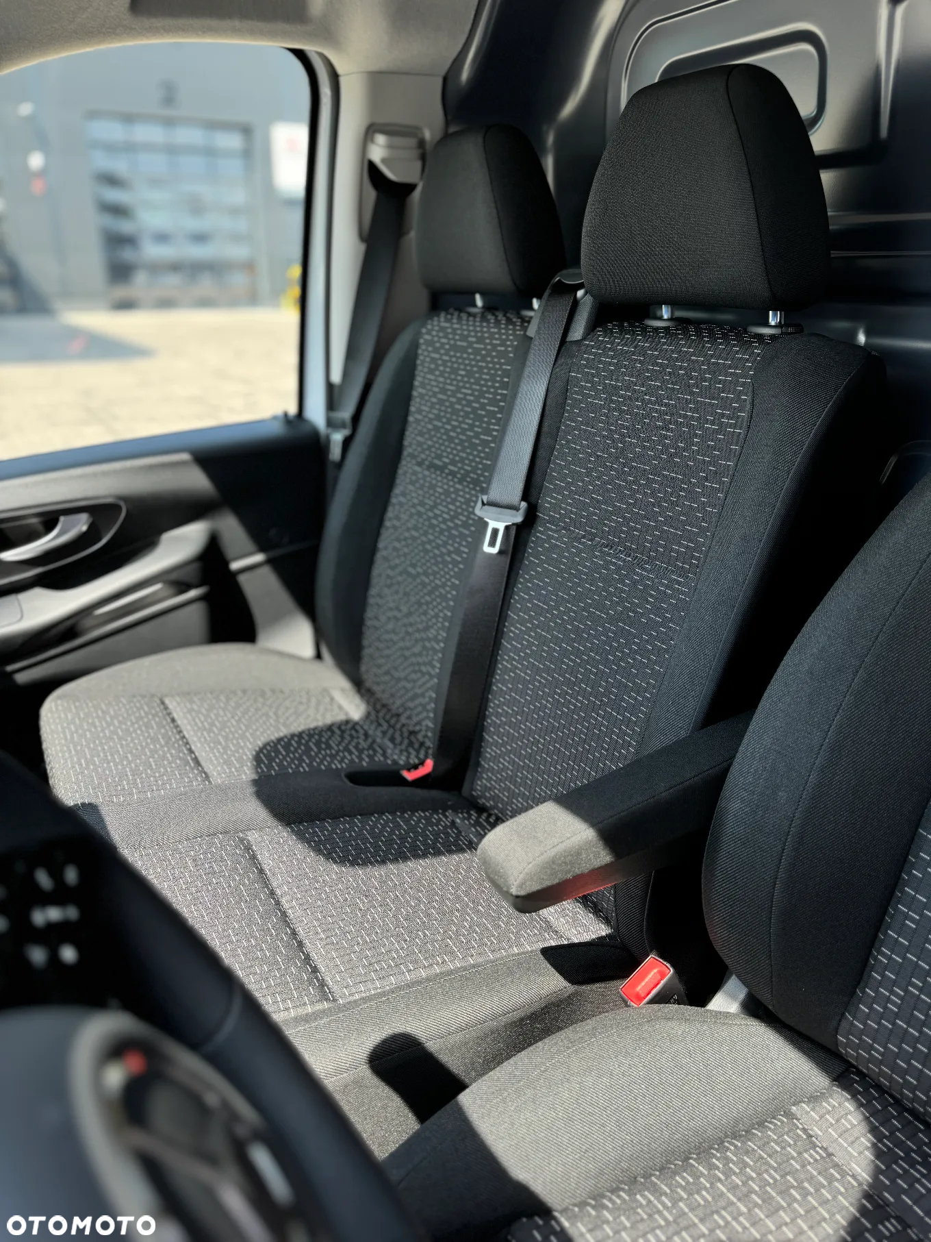Mercedes-Benz Vito - 12