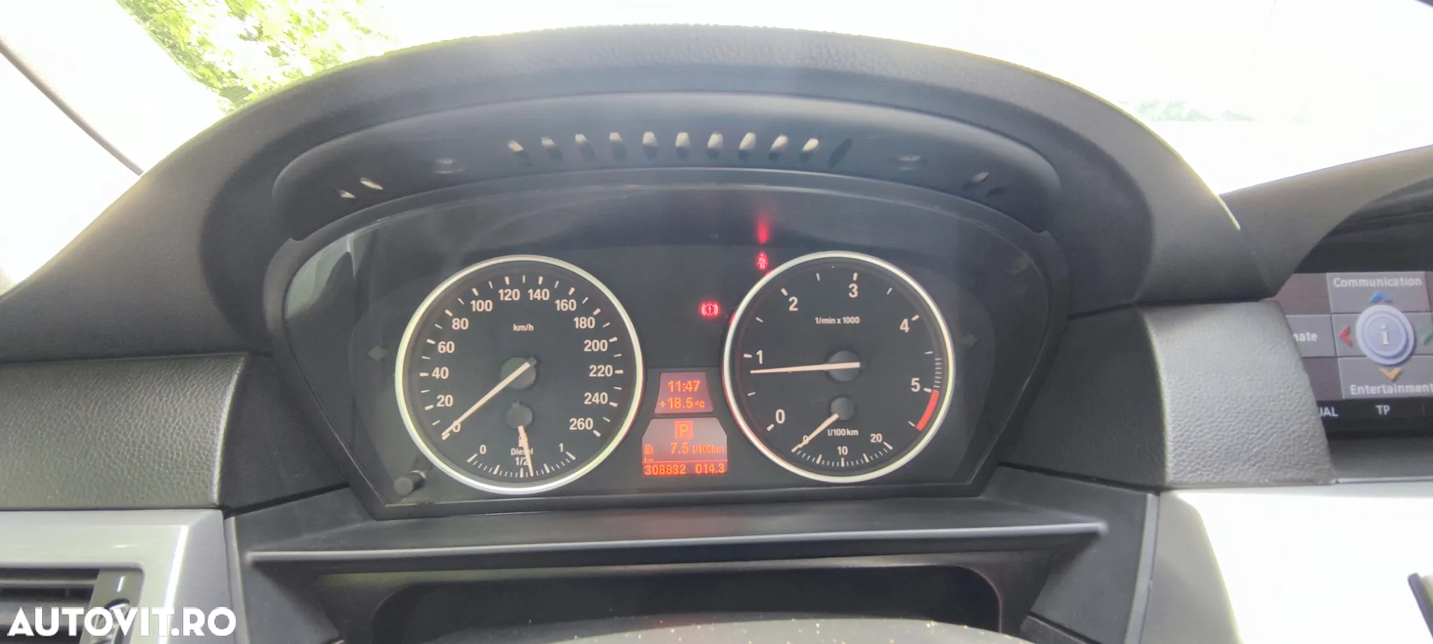 BMW Seria 5 520d Touring Aut. Special Edition - 19