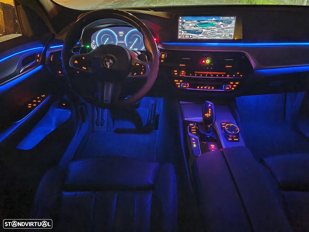 BMW 620 Gran Turismo d Pack M - 24