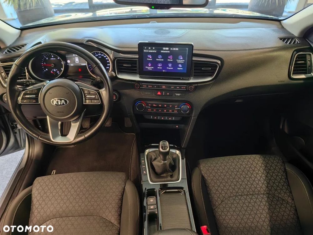 Kia Ceed SW 1.6 CRDi Platinum Edition - 9