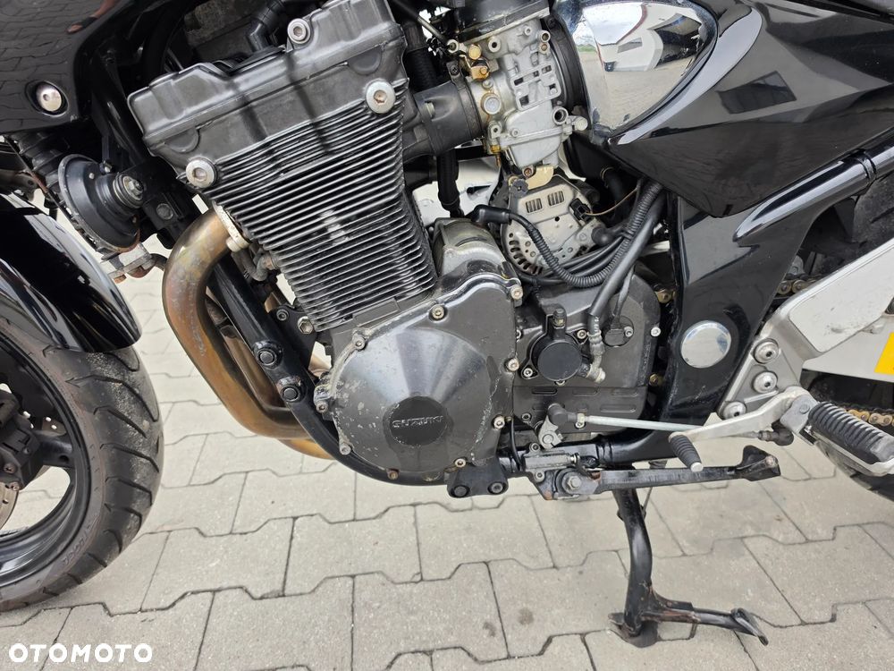 Suzuki Bandit - 10