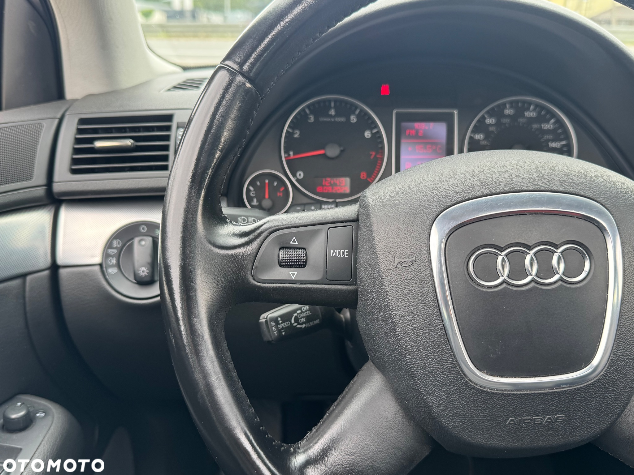 Audi A4 ver-2-0-t-fsi-quattro - 20