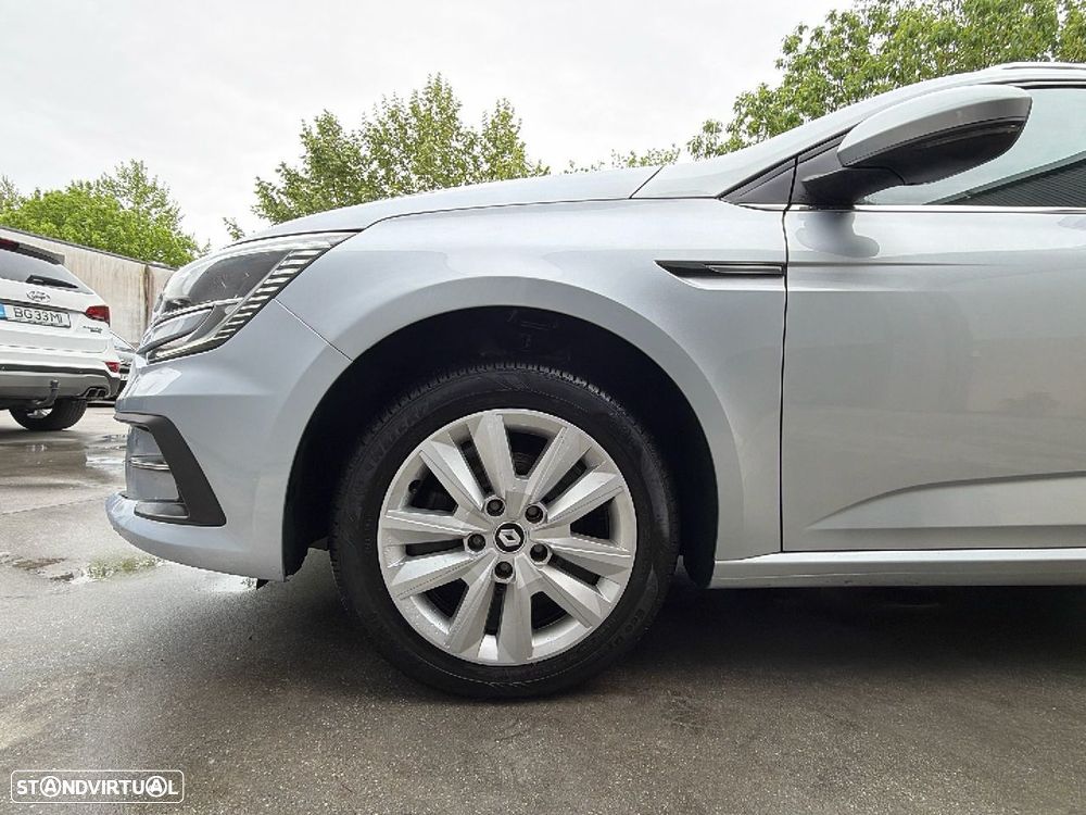 Renault Mégane Sport Tourer - 21