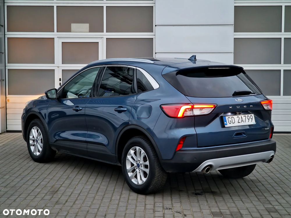 Ford Kuga - 3