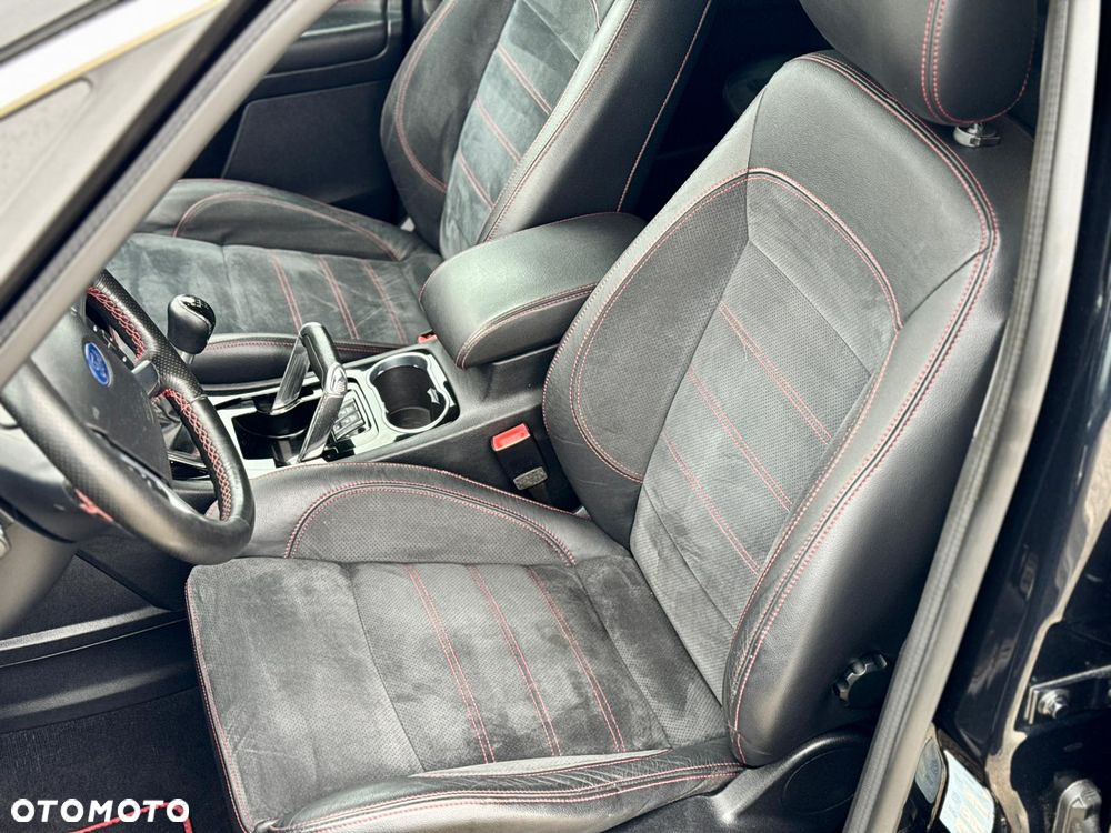 Ford S-Max 2.0 TDCi DPF Titanium X - 4