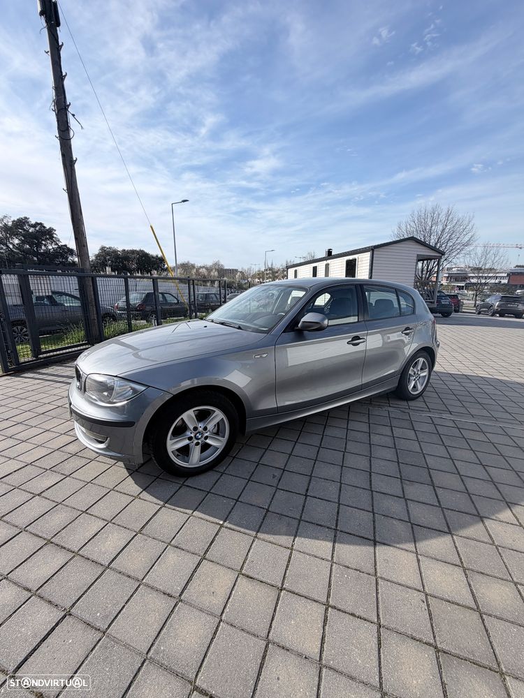 BMW 118 d Line Urban - 4