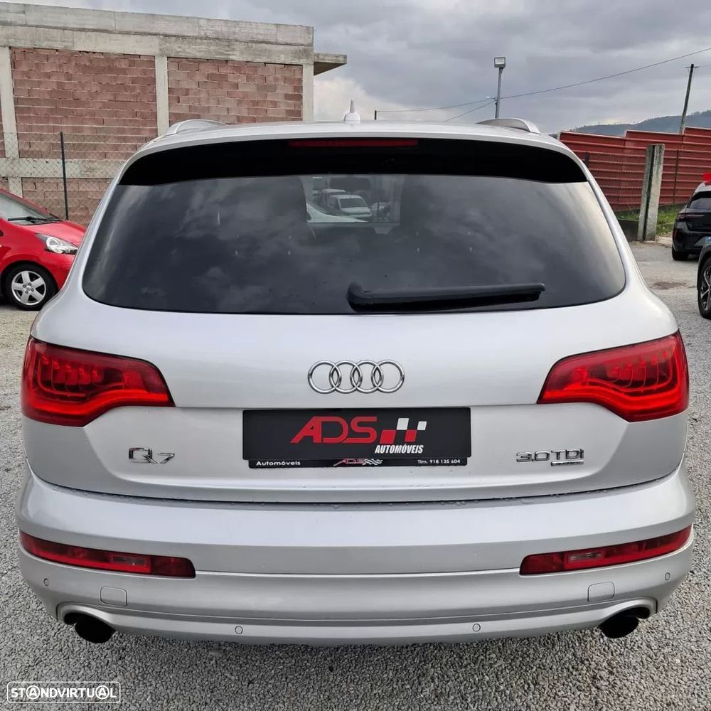 Audi Q7 3.0 V6 TDi quattro Tiptronic - 6