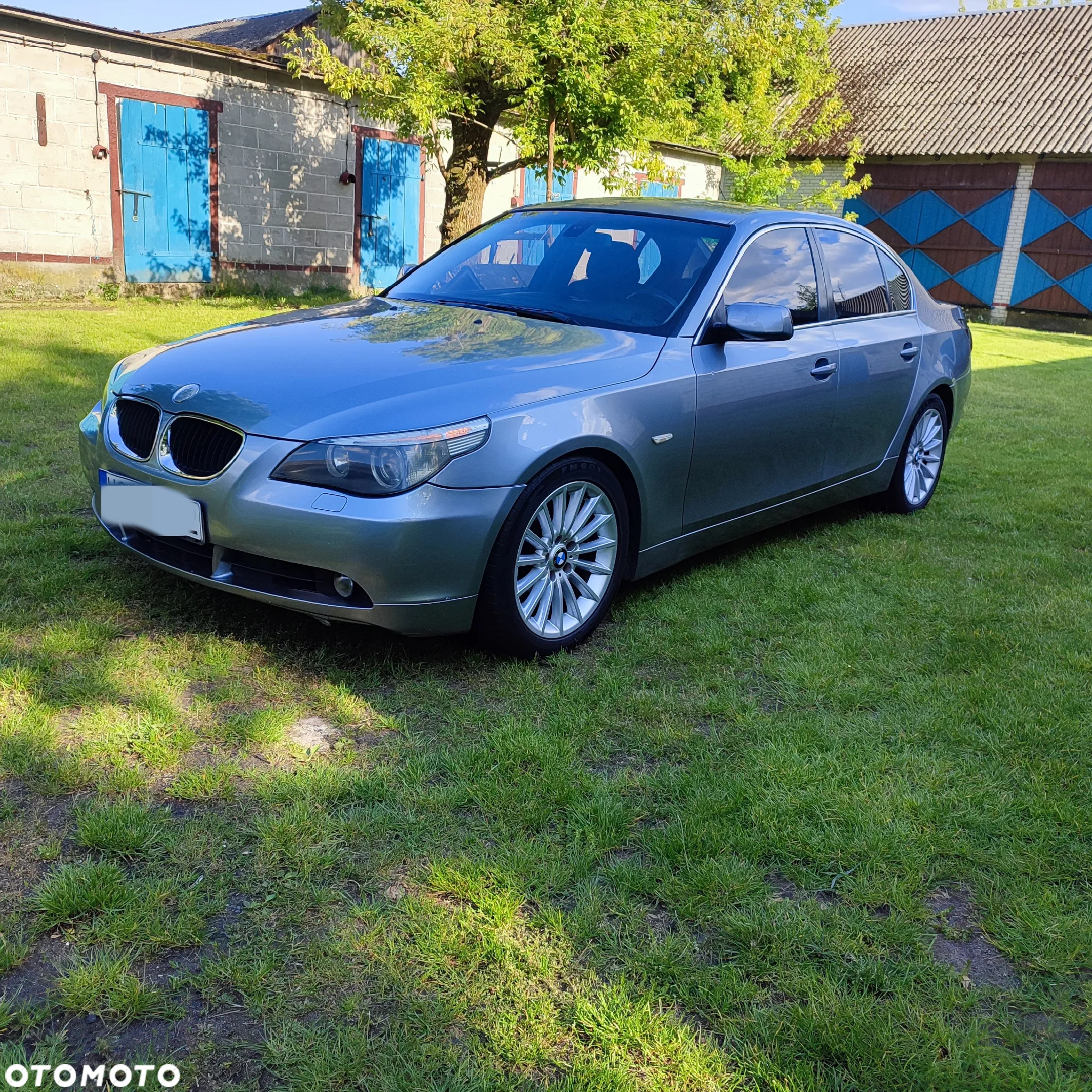 BMW Seria 5 525d Touring - 4