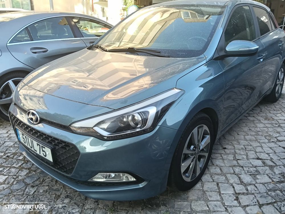 Hyundai i20 1.1 CRDi Comfort+Pack Look+JLL16 - 16