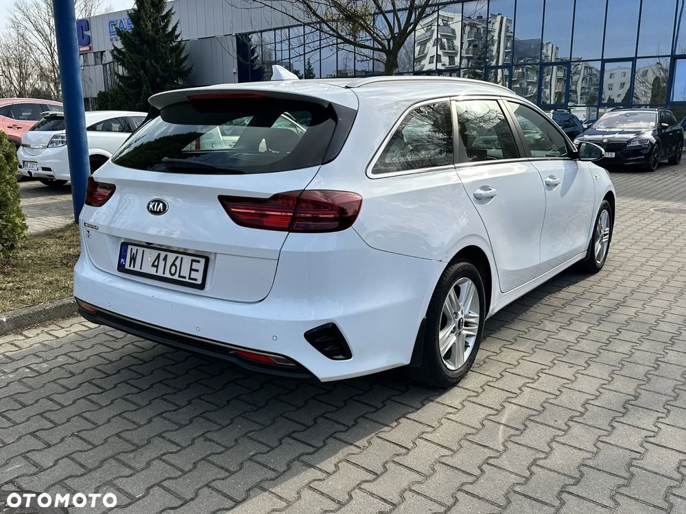 Kia Ceed - 7