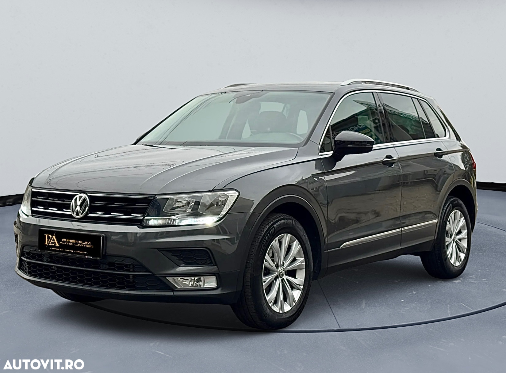 Volkswagen Tiguan 2.0 TDI 4Motion DSG BMT Sport & Style - 2