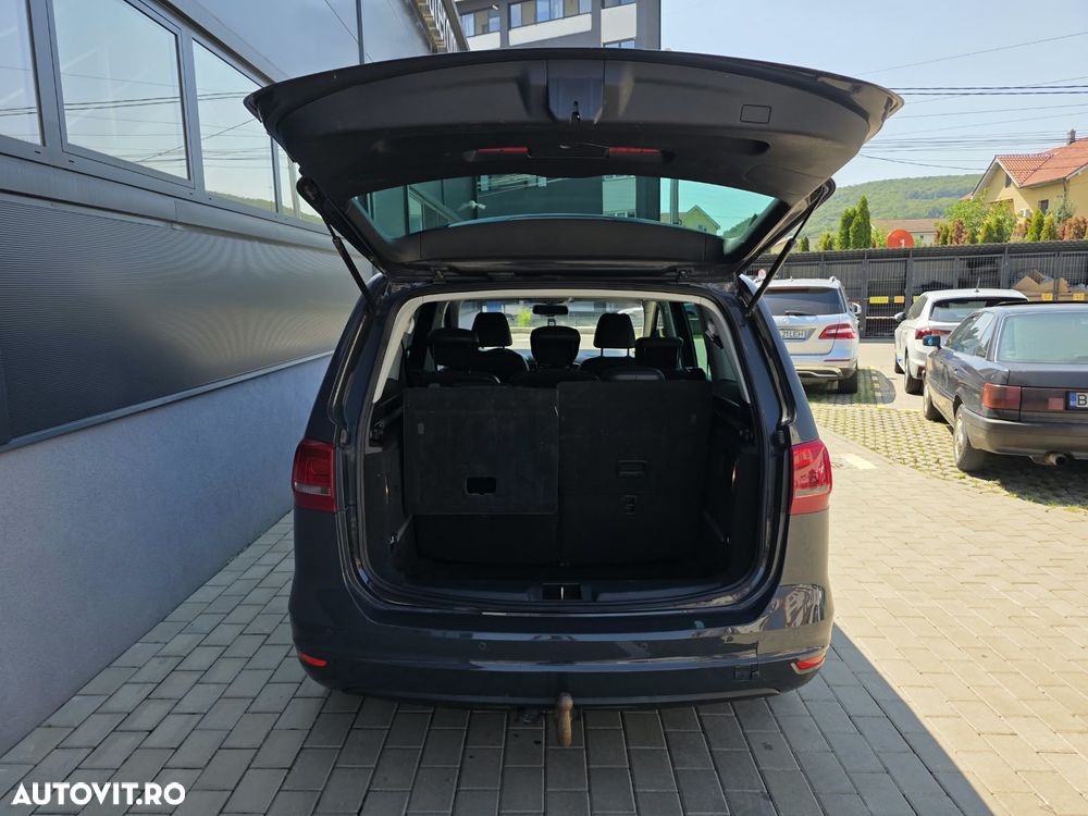 Volkswagen Sharan 2.0 TDI DSG Blue Motion Comfortline - 30