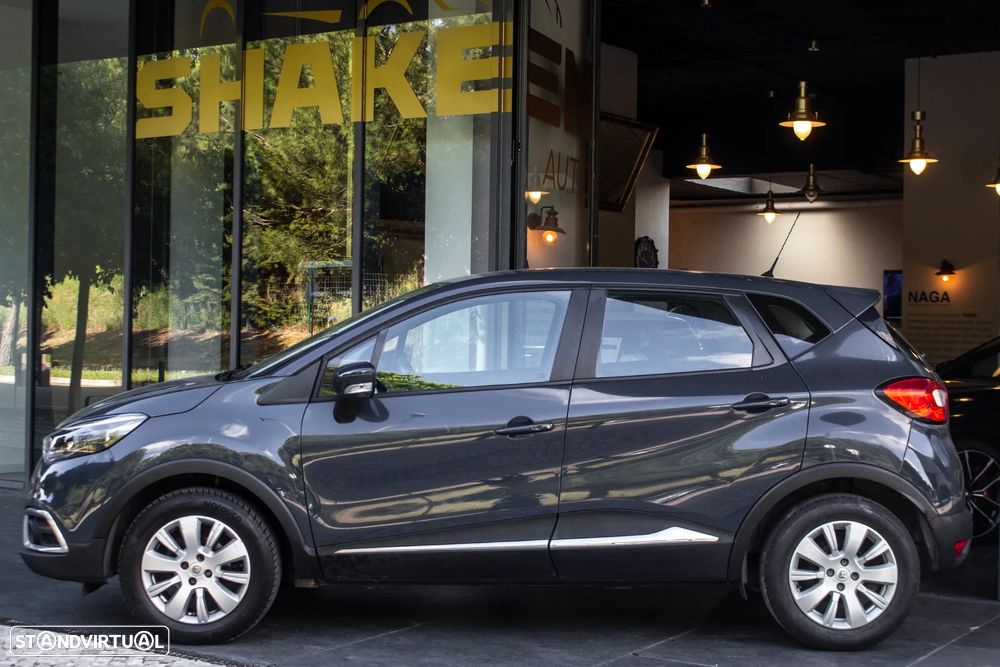 Renault Captur 0.9 TCE Exclusive - 2