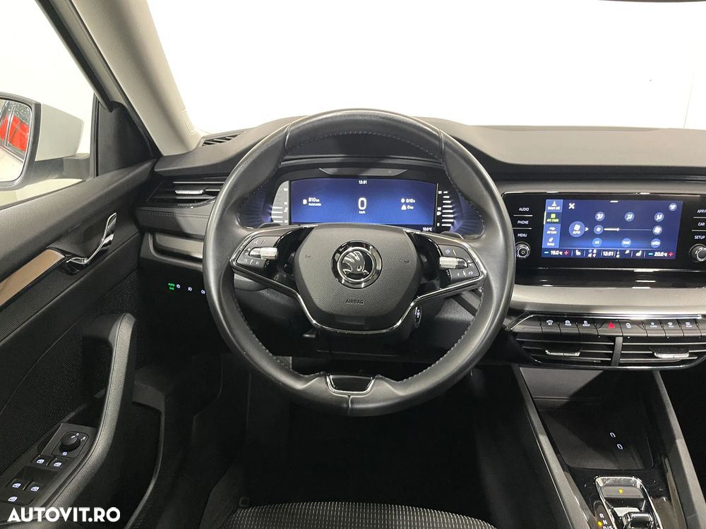 Skoda Octavia 2.0 TDI DSG Ambition - 5