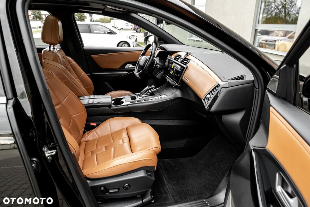 DS Automobiles DS 7 Crossback 2.0 BlueHDi So Chic - 24
