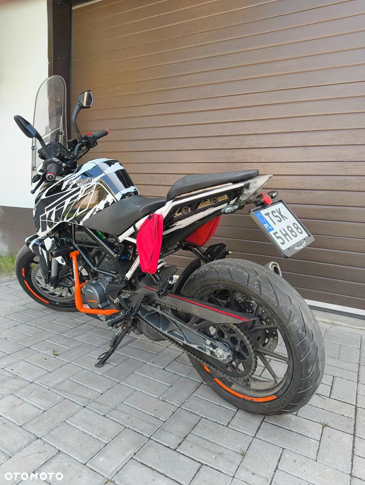 KTM Duke 125 - 5