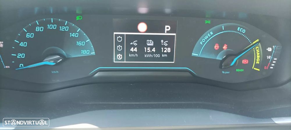 Peugeot e-208 Active Pack - 14
