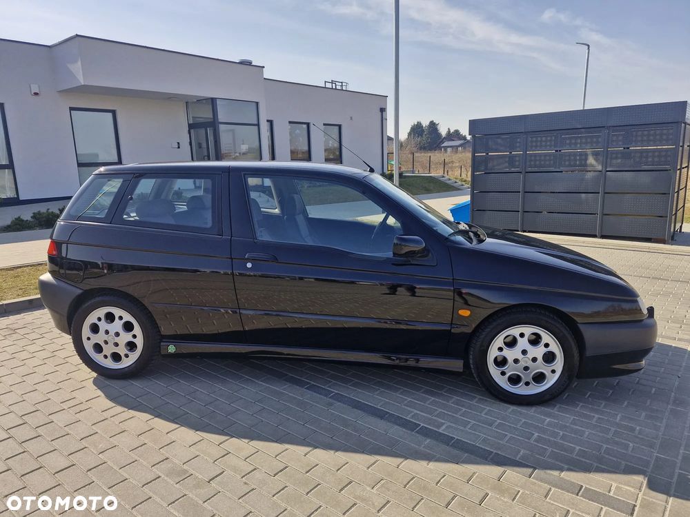 Alfa Romeo 145 - 4