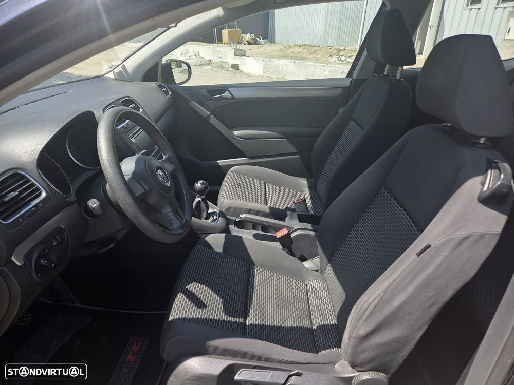 VW Golf - 9