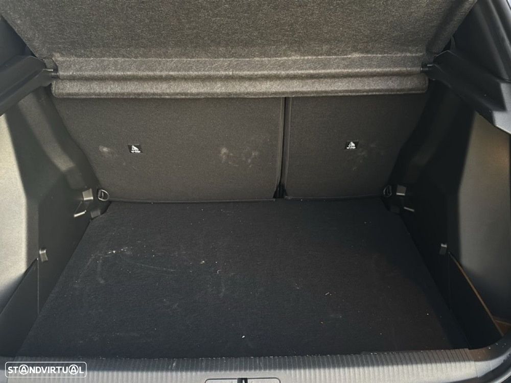 Peugeot 2008 1.2 PureTech Allure - 6