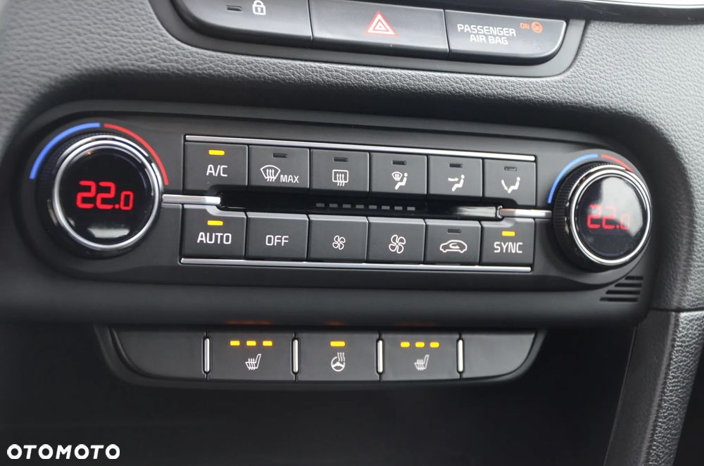 Kia ProCeed 1.5 T-GDI DCT7 OPF GT LINE - 20