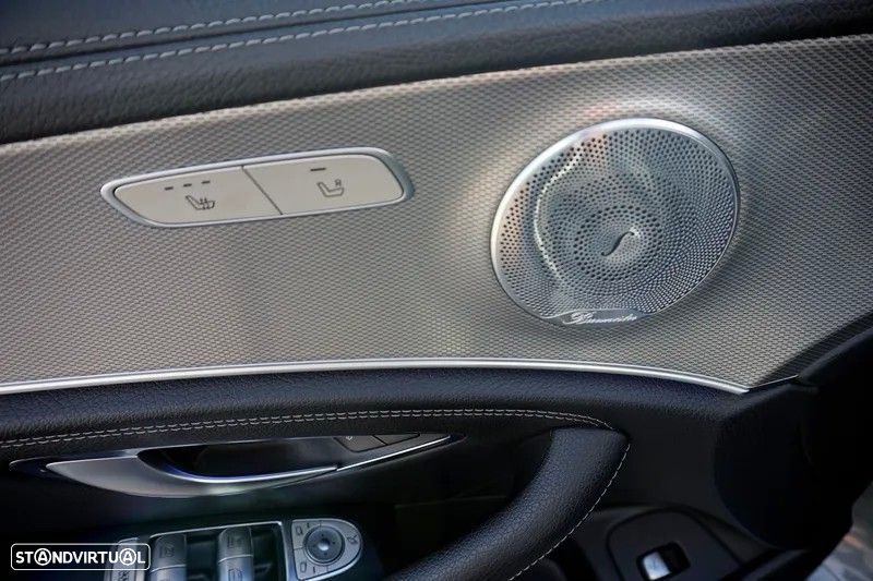 Mercedes-Benz E 220 d AMG designo - 27