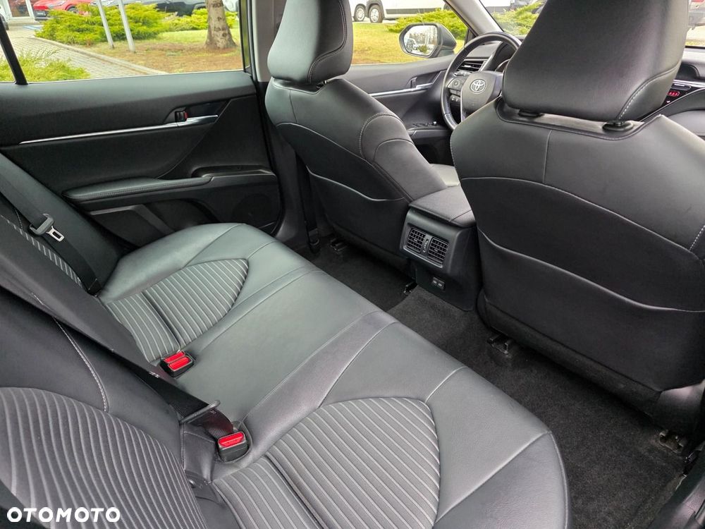 Toyota Camry 2.5 Hybrid Prestige CVT - 13