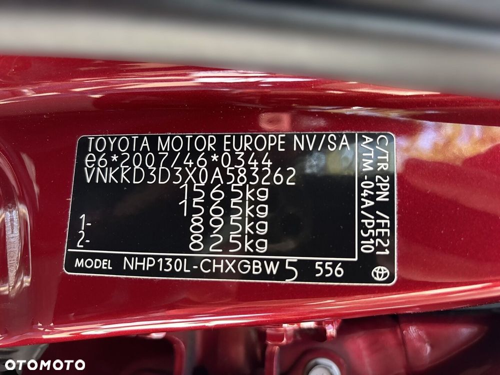 Toyota Yaris - 36